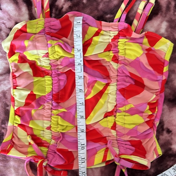 Almost Famous ruched tie front crop tank top pink yellow geometric print… - Picture 8 of 8